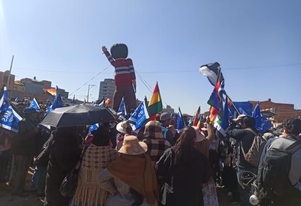 Concentración de militantes del MAS "evista" en la zona de Senkata, El Alto: Foto: RAN. 