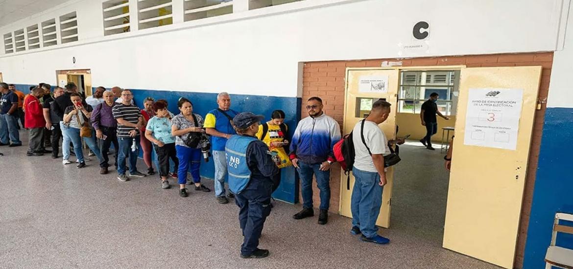 Venezolanos participan de las elecciones presidenciales. Foto: RRSS 