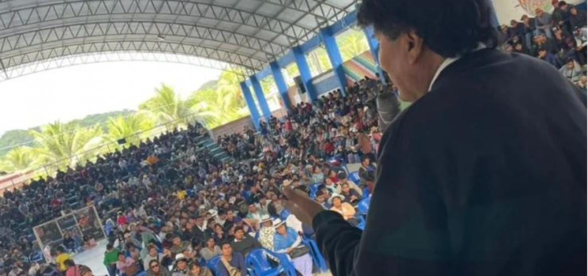 Evo Morales en un congreso. Foto: Facebook. 