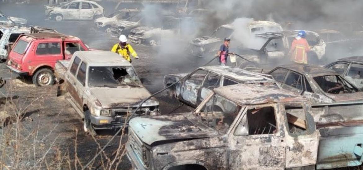 Vehículos en el depósito de Dircabi, Tarija. Foto: Caballeros de fuego. 