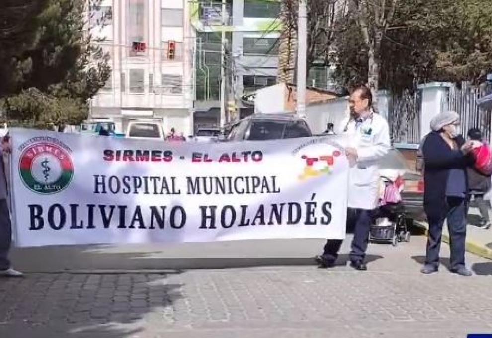 Protesta del personal del hospital Holándes. Foto: Captura de video. 