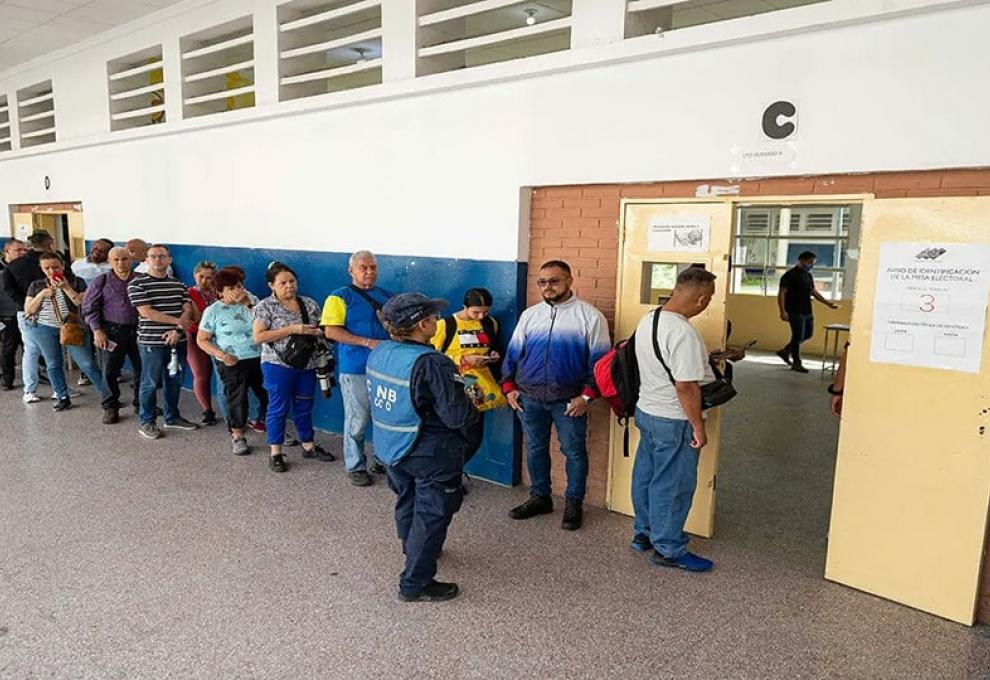 Venezolanos participan de las elecciones presidenciales. Foto: RRSS 