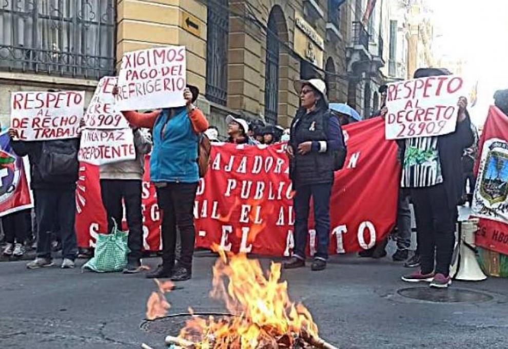 Protesta de los trabajadores en salud. Foto: Unitel. 