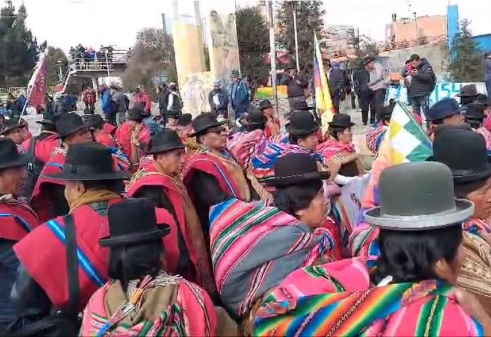 Marcha de los Tupac Katari y Ponchos Rojos. Foto: El Alteño. 