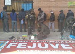 Aprehendidos en la carretera La Paz-Oruro: Foto: RAN 